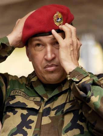 Chávez elogia criação de milícia camponesa