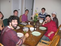 moishe_pose_1.jpg moishe_pose_1.jpg